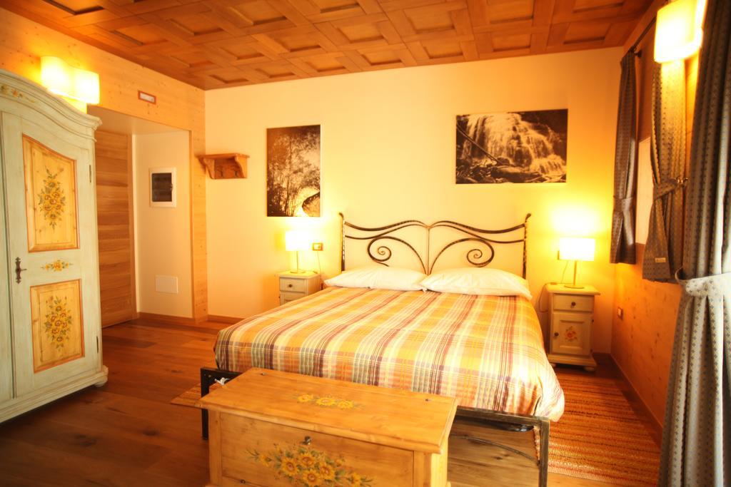 Le Case Dei Baff Morbegno Kamer foto