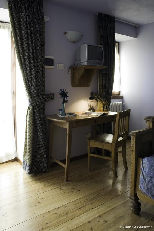 Le Case Dei Baff Morbegno Kamer foto